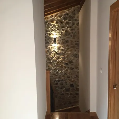 カントリーハウス La Casuca *